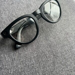 Ray-Ban Meta AI Glasses RW4009 Headliner